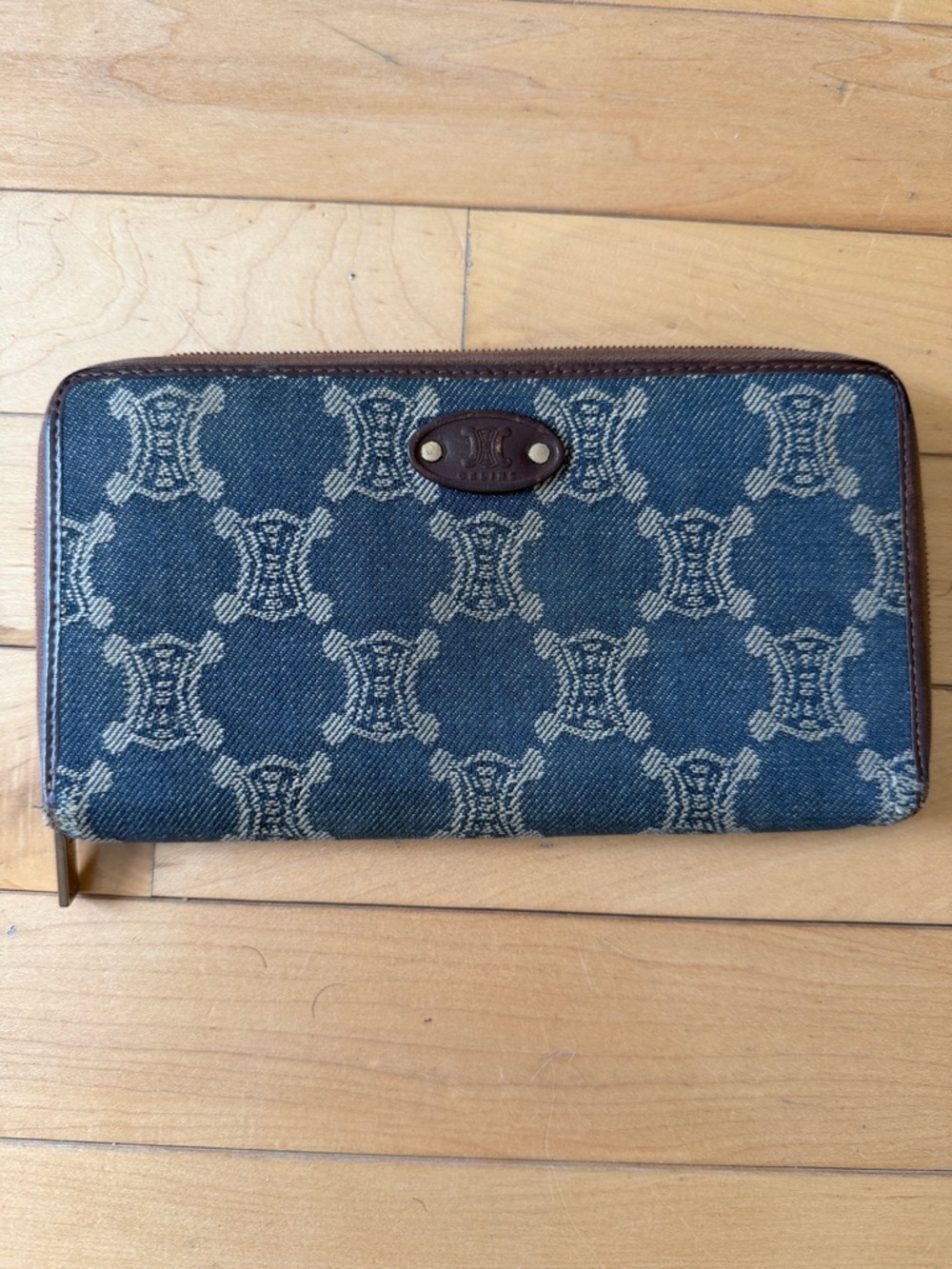 Vintage Celine Denim Triomphe Zip Wallet - Blue and Brown